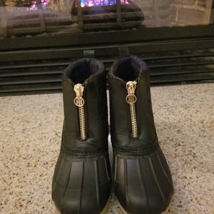 Tommy Hilfiger Womens Booties
